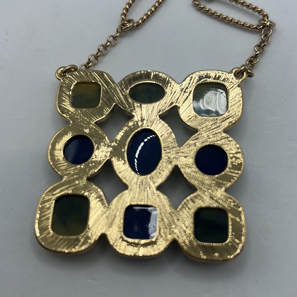 Banana Republic pendant necklace - Picture 4 of 14